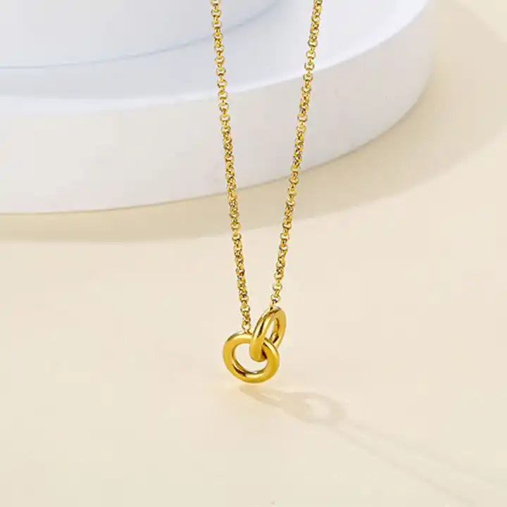 Interlocking Circles Necklace